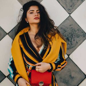 Gelb gestreifter Mantel